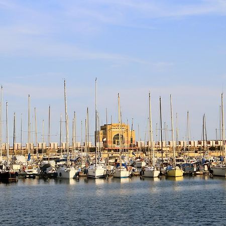 Pensione Aurora Imperia Exterior foto