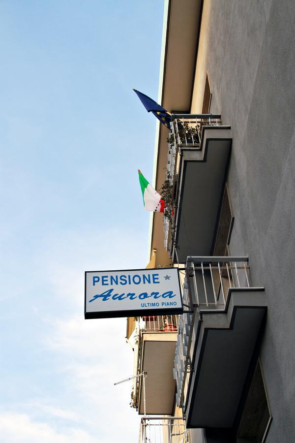 Pensione Aurora Imperia Exterior foto